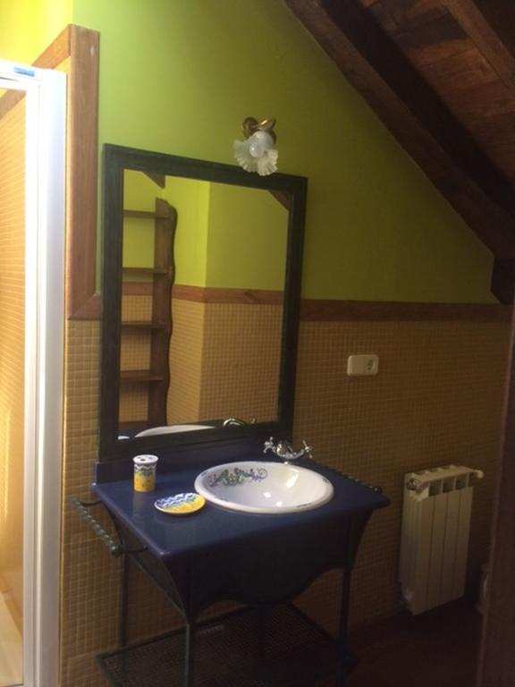 Posada La Casona De Ucieda Bagian luar foto