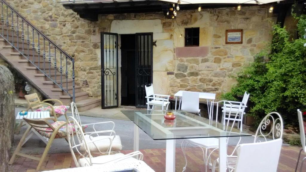 Posada La Casona De Ucieda Bagian luar foto