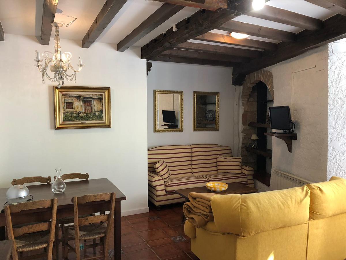 Posada La Casona De Ucieda Bagian luar foto